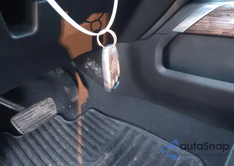 2020 GMC Sierra 1500 4Wd Short Box Elevation/4Wd Standard Box Elevation from USA, damaged, VIN 1GTU9CED5LZ199664